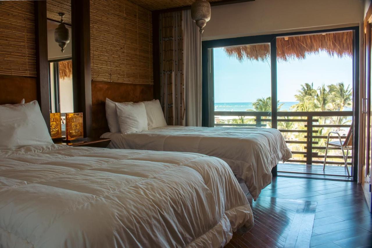 Aldea Thai Beachfront Condos Playa del Carmen Exterior photo