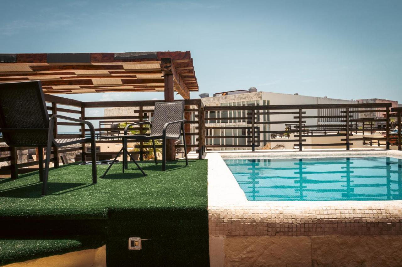 Aldea Thai Beachfront Condos Playa del Carmen Exterior photo